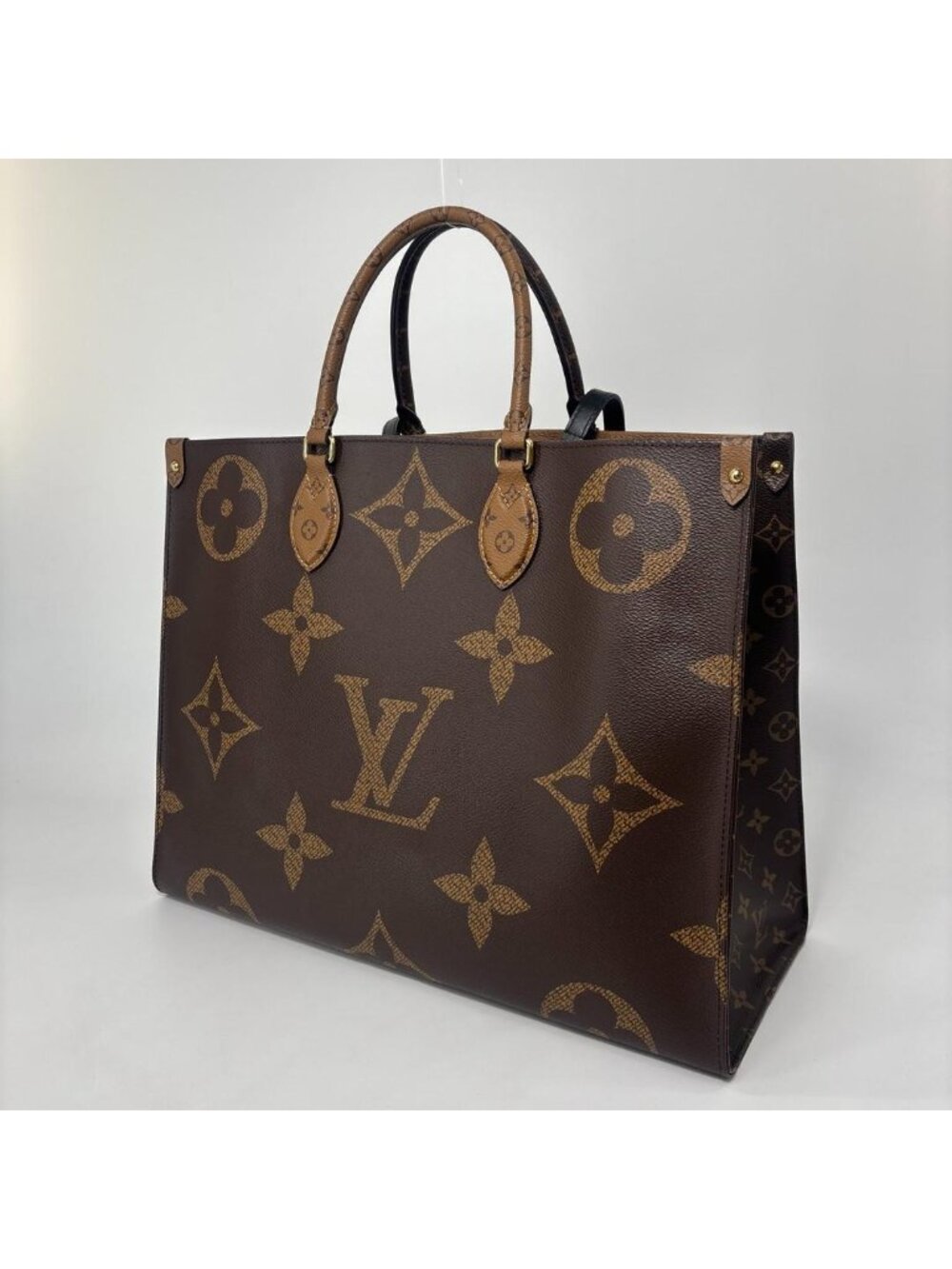 Louis Vuitton IC Monogram Giant On The Go GM Tote - Picture 2 of 14